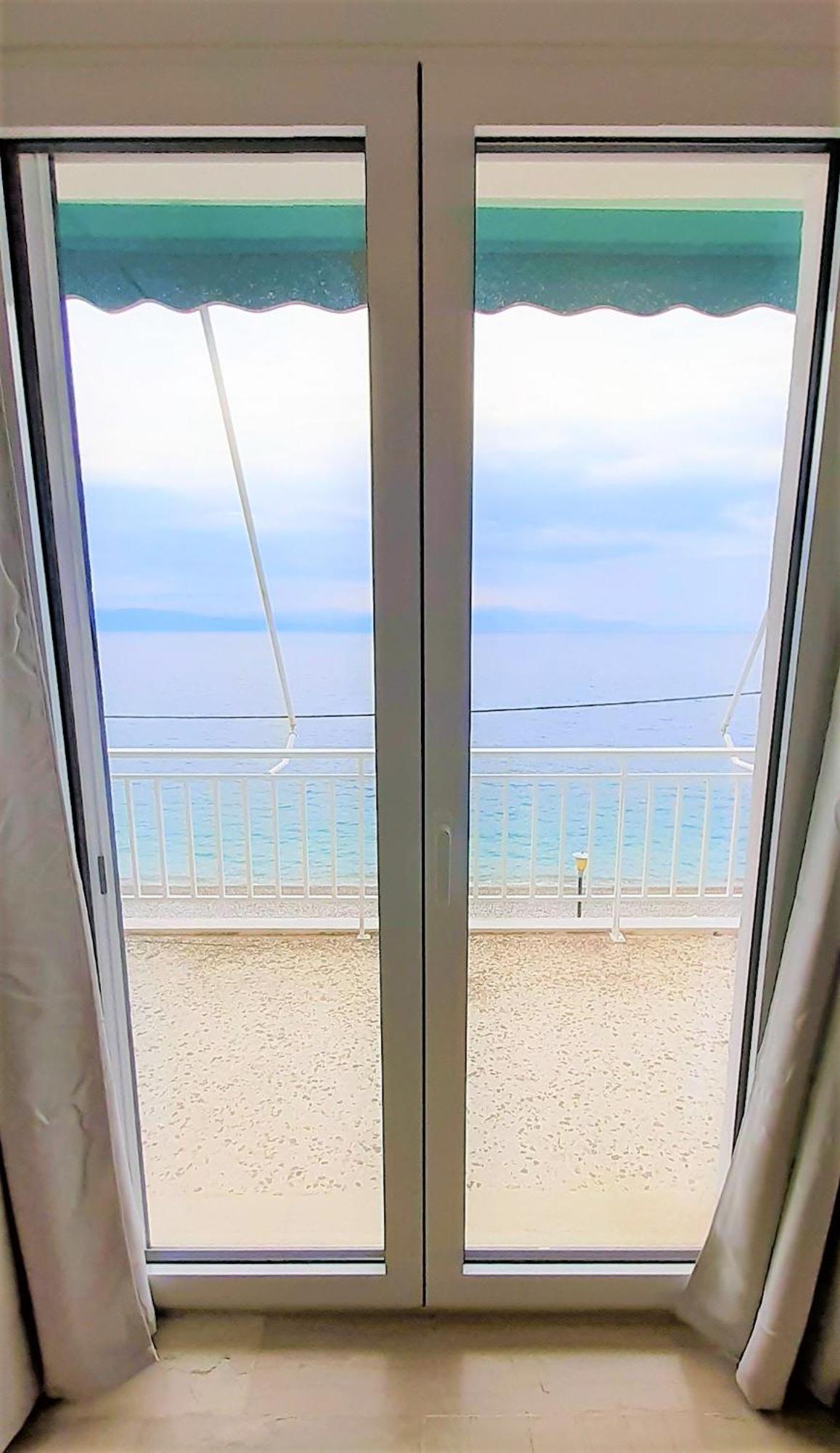 Apartamento Mondo Cosseri Akráta Exterior foto